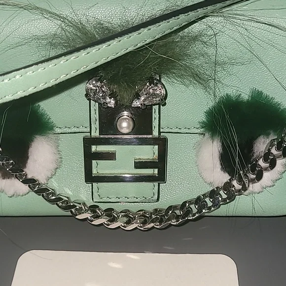 FENDI Light green Leather and Fox Fur Micro Buggie Baguette Bag - Picture 3 of 9